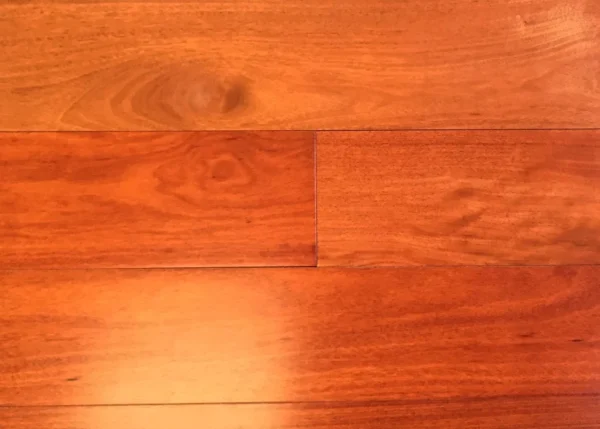 Santos Mahogany